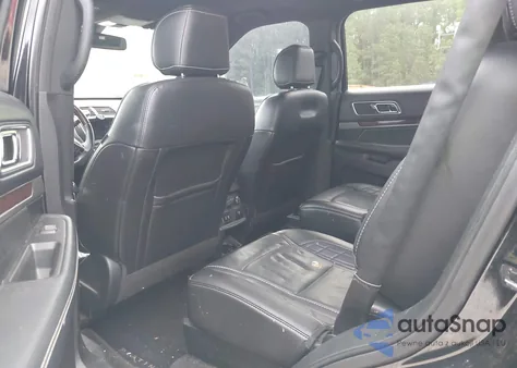 2017 Ford Explorer Platinum z USA, uszkodzony, nr VIN 1FM5K8HT9HGE09190